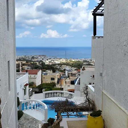 Guest house In - It Is So Quiet And Peaceful And Very Relaxing Hersonissos (Crete)